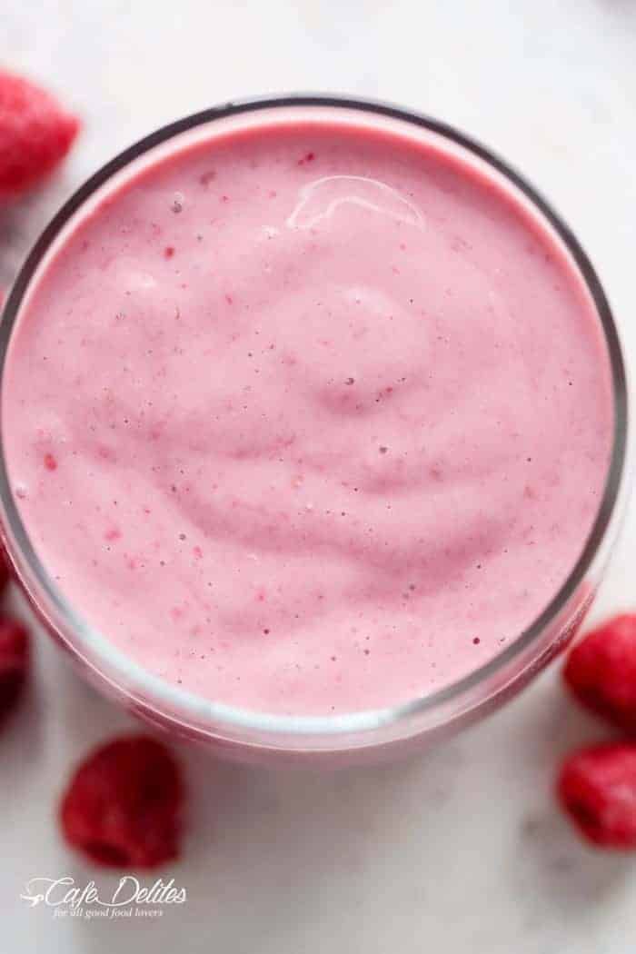 Fuel Your Morning: Strawberry Raspberry Oatmeal Cheesecake Smoothie